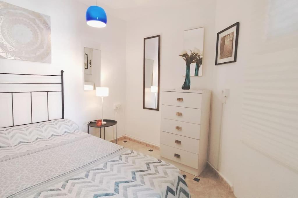 Bonito De Dos En El Centro Y Calle San Miguel Appartement *