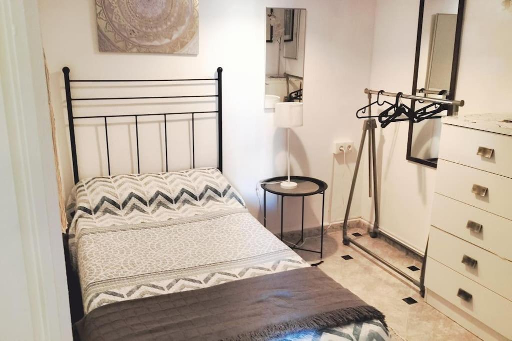 Bonito De Dos En El Centro Y Calle San Miguel Appartement